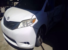 2014 TOYOTA SIENNA, WHITE, LE MODEL, 3.5L, AT, FWD,   Z25178